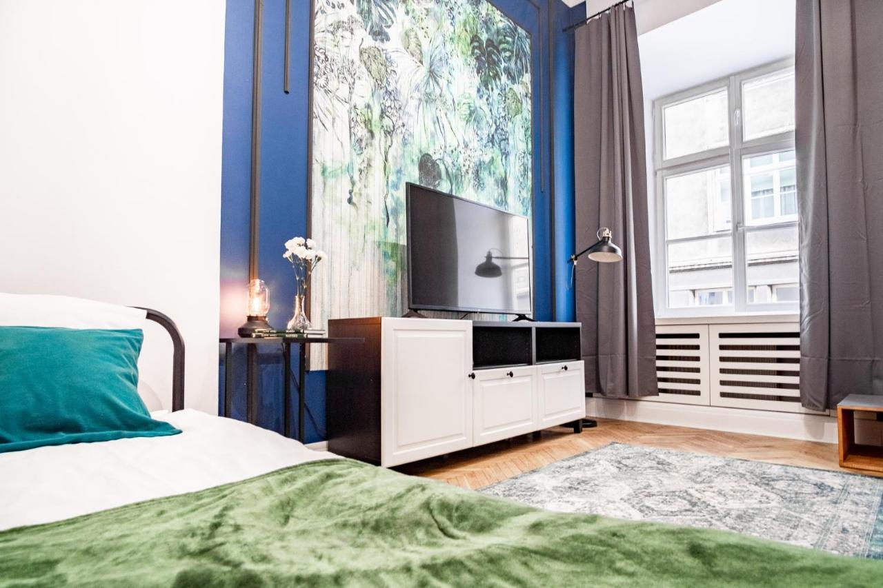 At Krakow Apartments エクステリア 写真