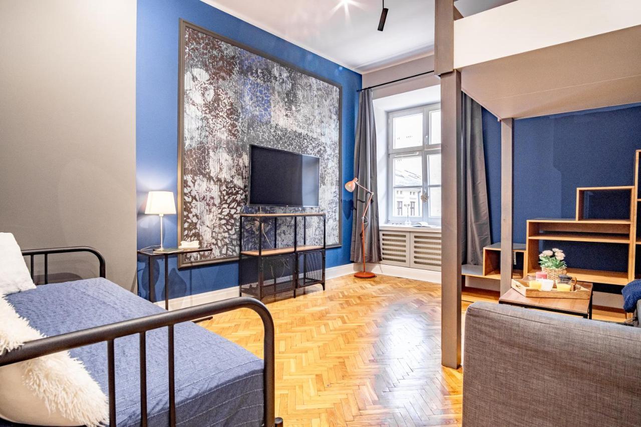 At Krakow Apartments エクステリア 写真