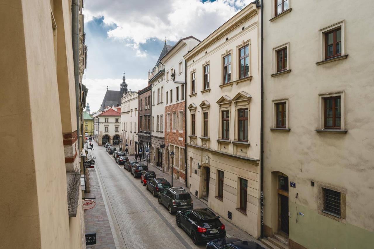 At Krakow Apartments エクステリア 写真
